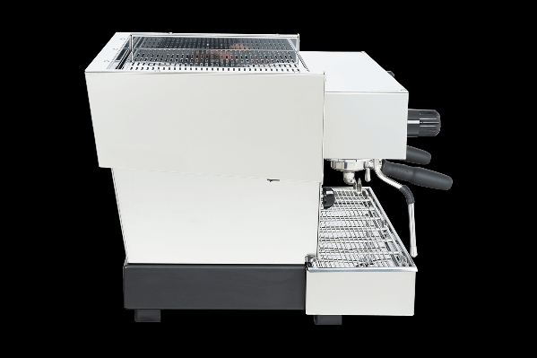 Máy pha cà phê La Marzocco Linea Classic S AV – White body